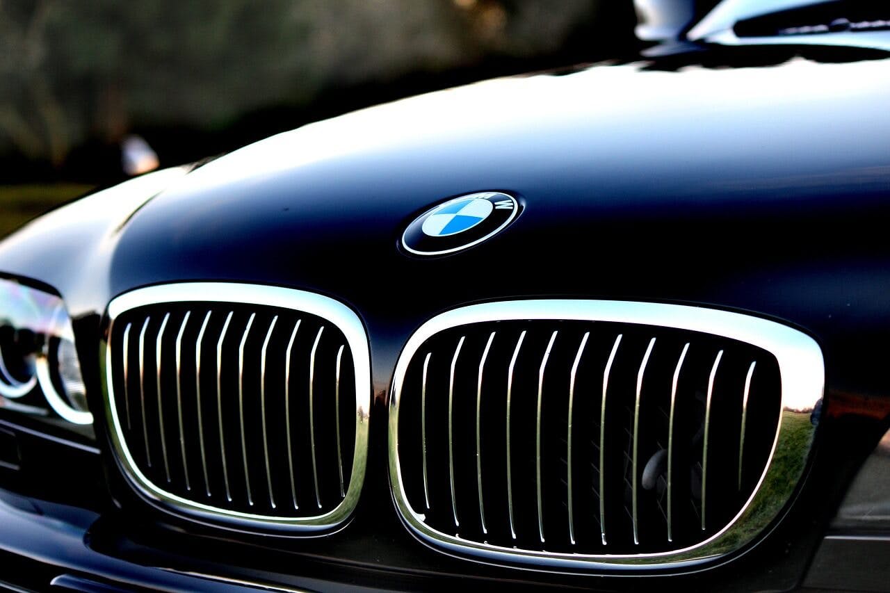 BMW gril