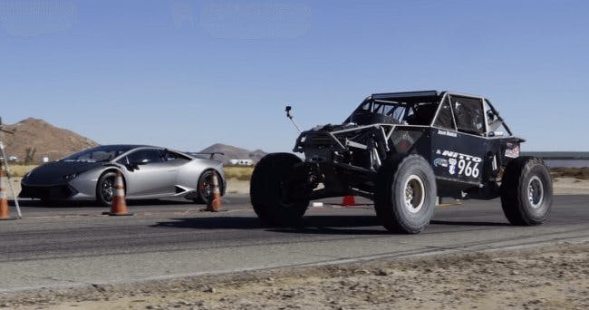 Lamborghini Huracan vs Ultra4